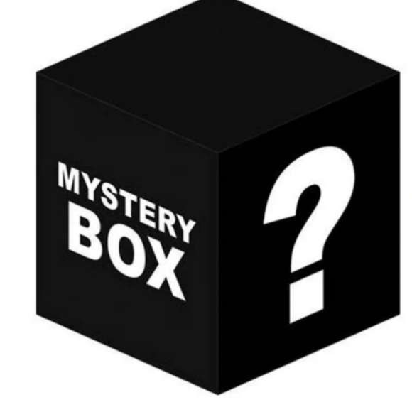 10 ITEMS various summer tops - size XL and XXL blouses, jumpsuit, pants & more - Picture 1 of 12